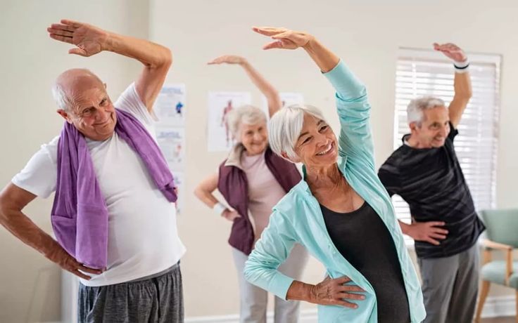 Exercices-de-gym-douce-pour-seniors-A-la-maison-et-gratuit